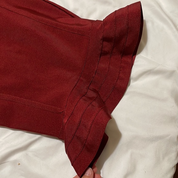 Dark Red Bandage Midi Dress; Pretty Little Thing - Picture 5 of 7